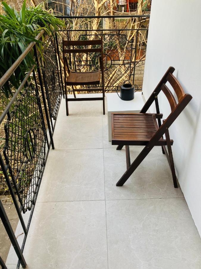 Salon Studio Savamala Sajmiste Екстер'єр фото